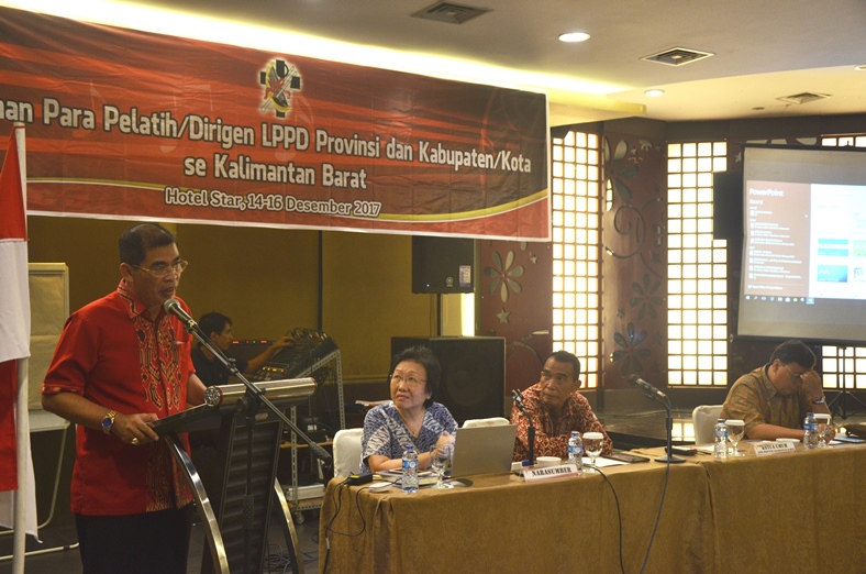 Pelatihan Para Pelatih/Dirigen LPPD se Kalimantan Barat